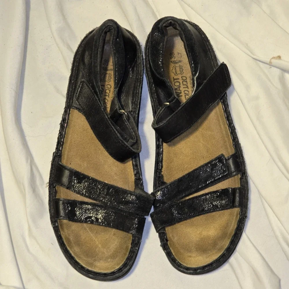 Naot Strappy Black Leather Sandals Women's Closed Back Comfort EU‎ Size 38